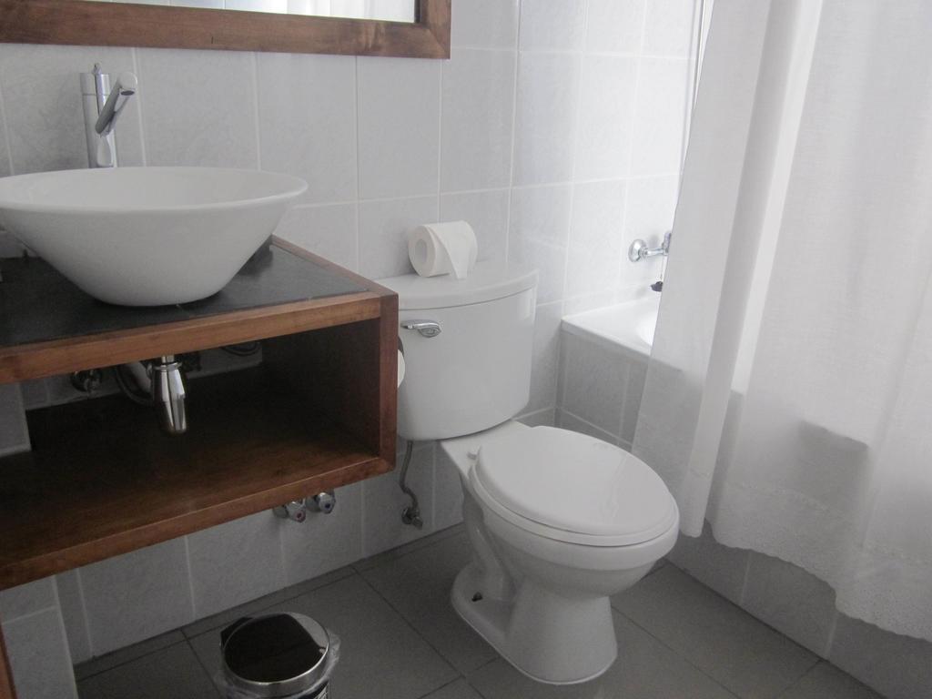 Hostal Buena Estancia Punta Arenas Habitación foto